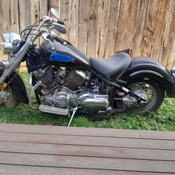 Yamaha V-star 1100-classic, 2001