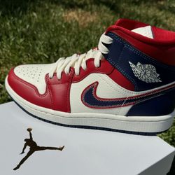 Jordan 1 Mid USA 