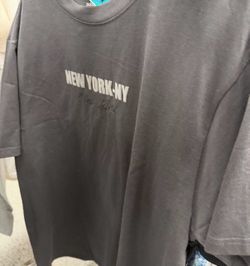 $35 2XL New York Shirt
