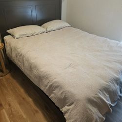 Queen Furniture Set -4 Piece With Mattress And Dresser And End Tables