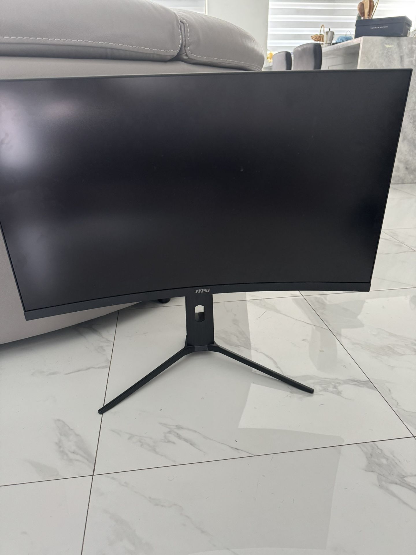 MSi Curved Wide Monitor