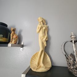 Alabaster Statue Of Venus