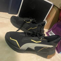 Puma Shoes Size 7.5 In Woman’s 