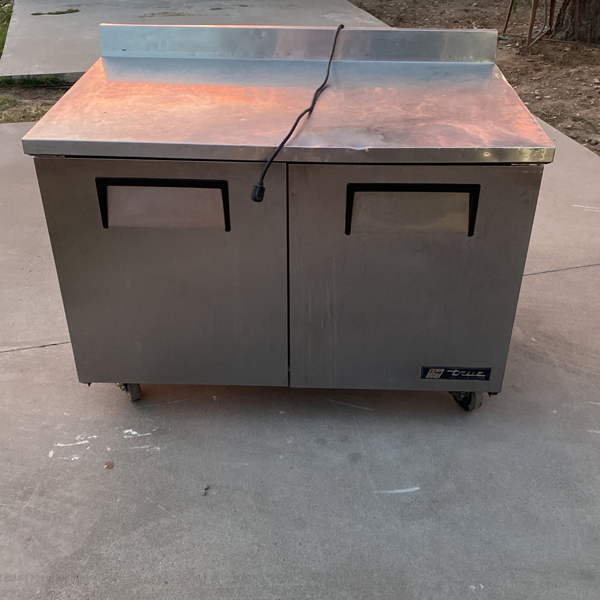 Fridge  For Food Truck  Or Restaurant