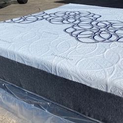 Full Bamboo Cool Gel Memory Foam!•••