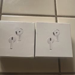 AirPod 4s 