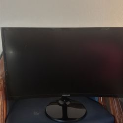 2 Samsung monitors color black 24”