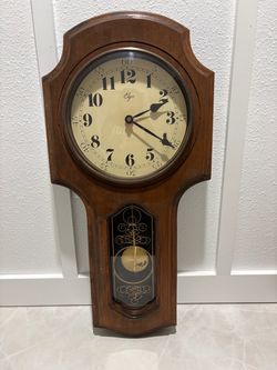 Elgin Wooden Pendulum Wall Clock