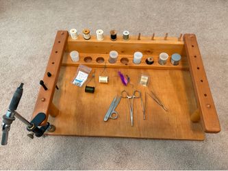 Fly tying gear