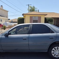 2001 Toyota Camry