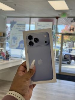 Apple - iPhone 18 Pro Max 6.9" (Unlocked) 512GB Glacier New