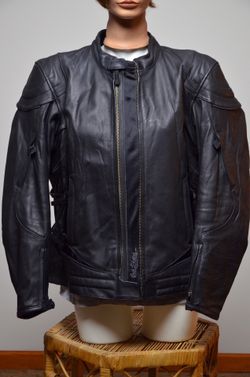 Women’s Motorcycle Jacket And Riding Pants