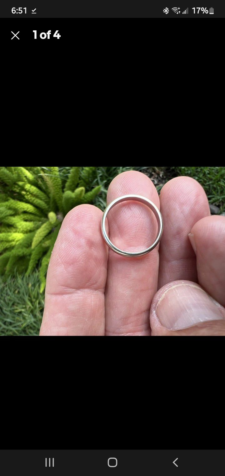 14K White Gold Wedding Band Ring (Size  6.5. 2 1/4mm. 1.8 grams (Acid Tested for 14K)