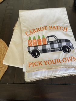 Easter Table Runners