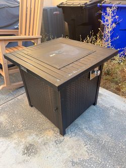 Tacklife Propane Fire Pit Table - Outdoor Gas Heater with Lid
