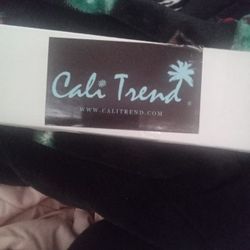 Cali Trend, Gamboa Sunglasses

￼

￼

￼

￼

￼

￼


