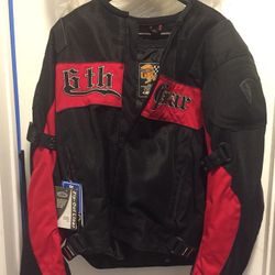 Sixth gear motorcycle jacket