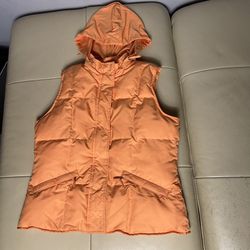 VINTAGE TALBOTS Orange Hooded Puffer Vest warm comfy outdoor  Hiking, camping, casual, winter size SP