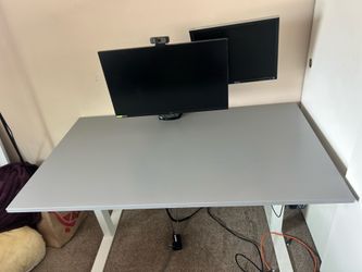 IKEA Adjustable Height Table (Standing Desk) MUST GO