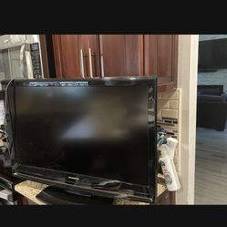 32 Inch TV With DVD Player  