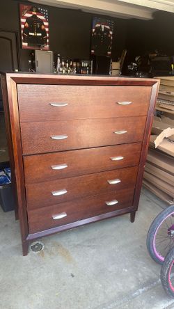 5 dresser drawer