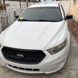 Ford Taurus Intercept 2013 