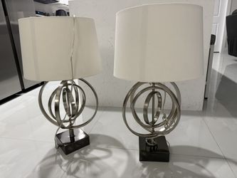 2 Lamps 