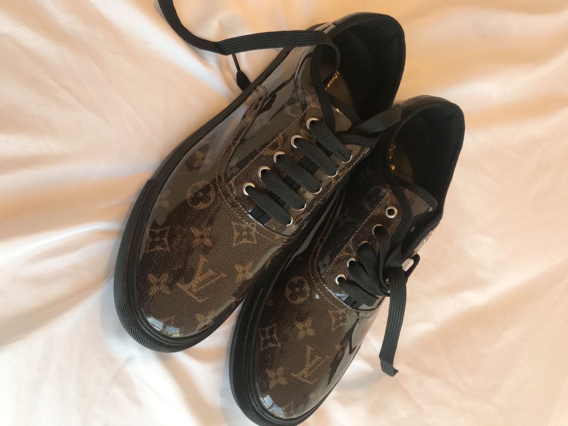 Louis Vuitton Sneakers LV Sneakers Limited Edition Louis Vuitton