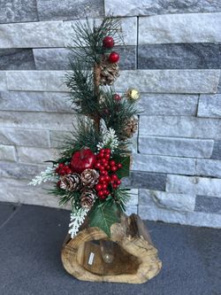 Christmas Decor W/ Apple & Bell On Pine Vine In Wood Vase 
