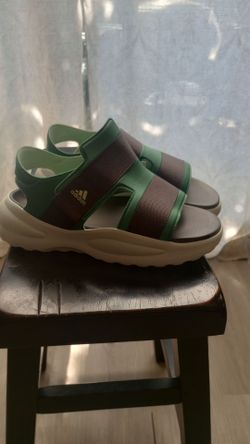 Adidas 'Mahana' Platform Sandel