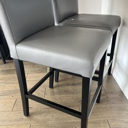 Bar stools 