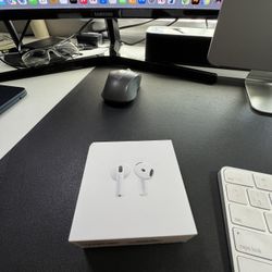 APPLE AIRPODS