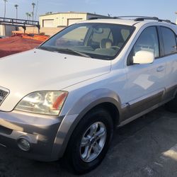 2003 KIA Sorento