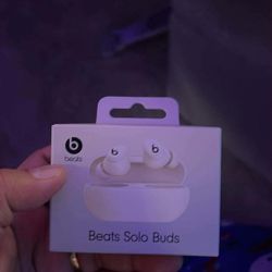 Beats solo earbuds