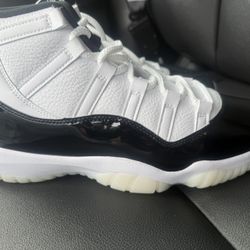 Air Jordan 11 Retro DMP Gratitude (2023) (GS) Size 7Y - New w/o box