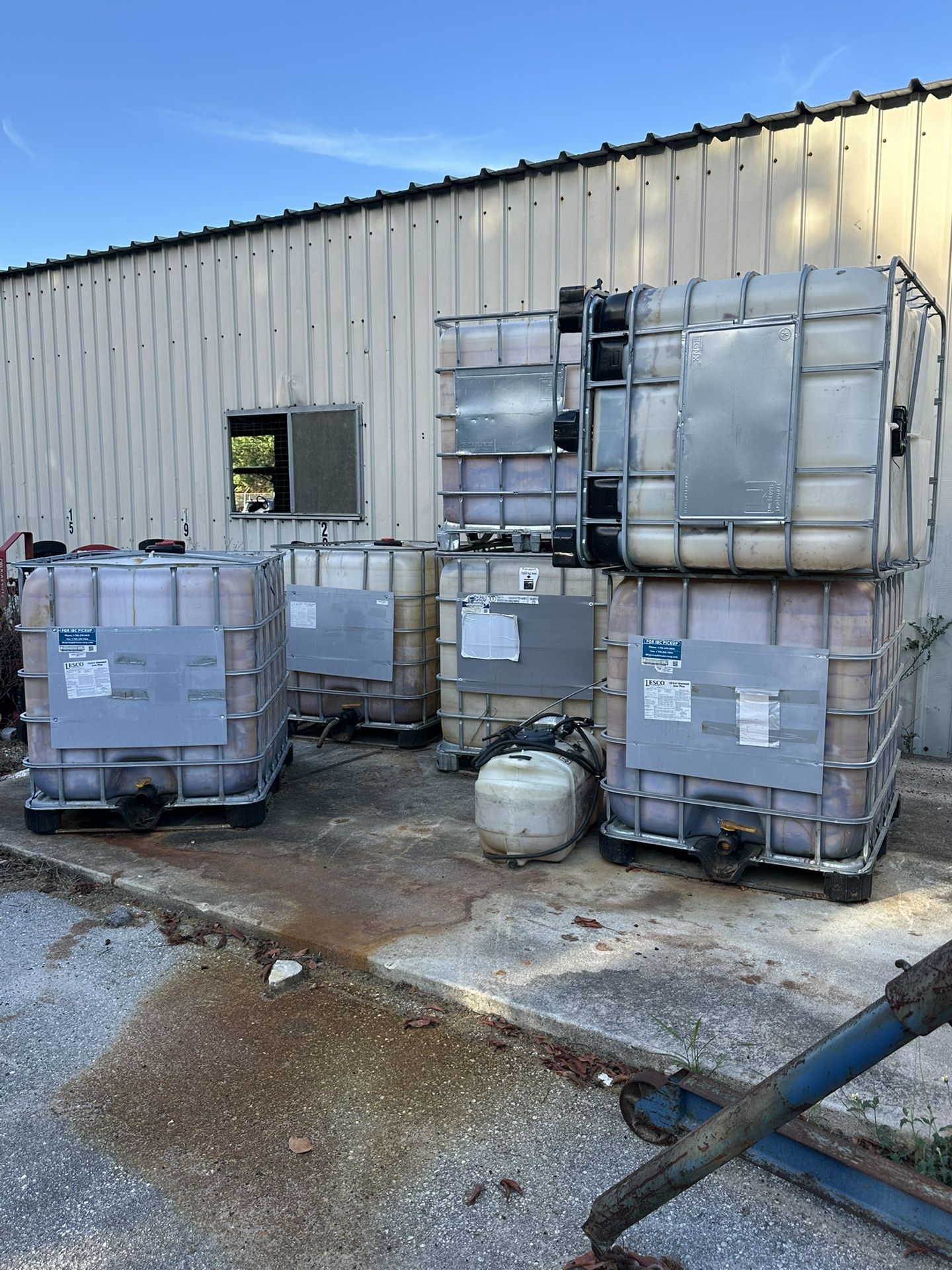 250 Gallon totes 3 Available