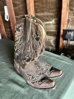 Women’s Brown Corral Cowboy Boots