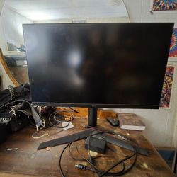 LG 28-32Inch Monitor