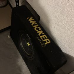 Kicker Amp And Sub 10 Inch  $155