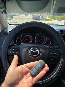 Auto keys/ car keys/ llaves de carro