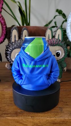12oz sports hoodie soda cooler