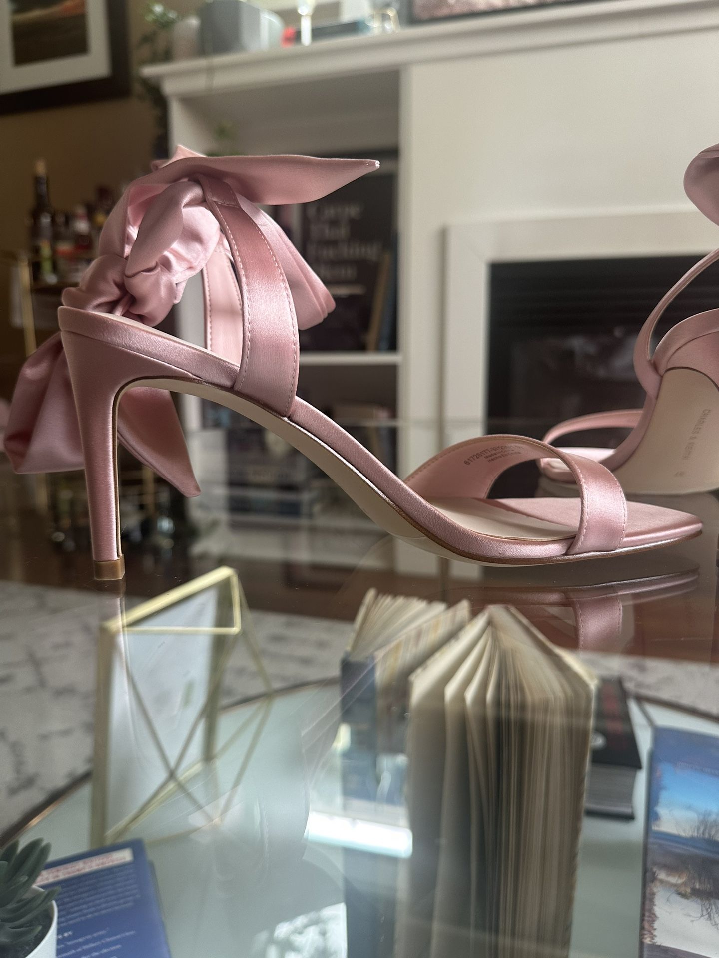 BRAND NEW Blush Heel w/ Ribbon Bows