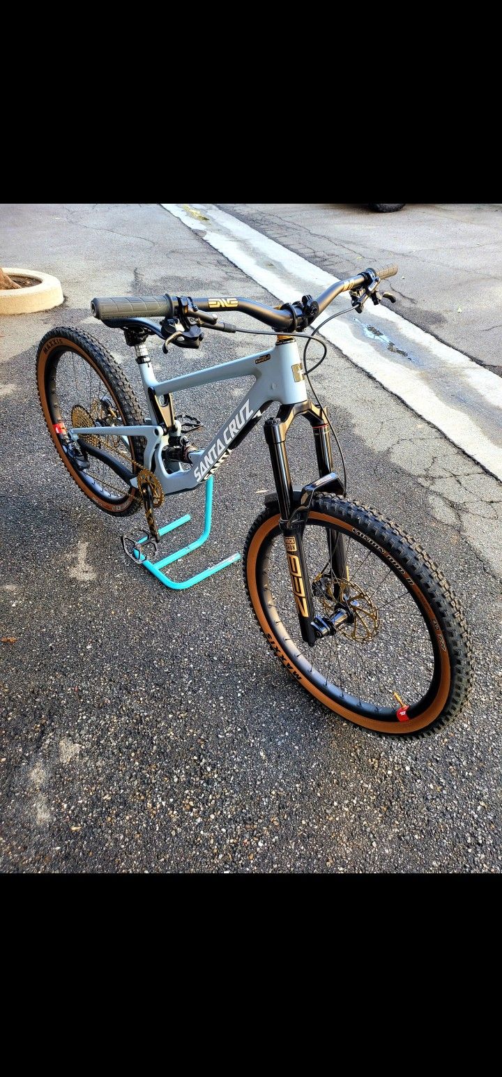 2019 Santa Cruz Bronson Carbon C/MED