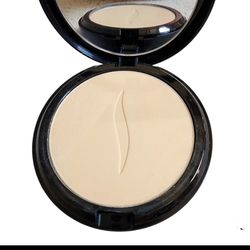 24 Warm Beige Sephora Collection Matte Perfection Foundation