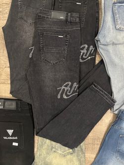 Amiri jeans size 34 brand new