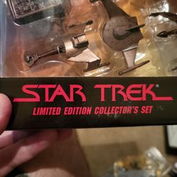 1995 Star Trek Enemy Ship Collector Set