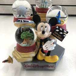 Walt Disney World Vintage Musical Snow Globe