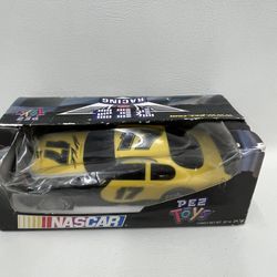 NASCAR Pez Toy. Item No 342 (Shopgoodwill)