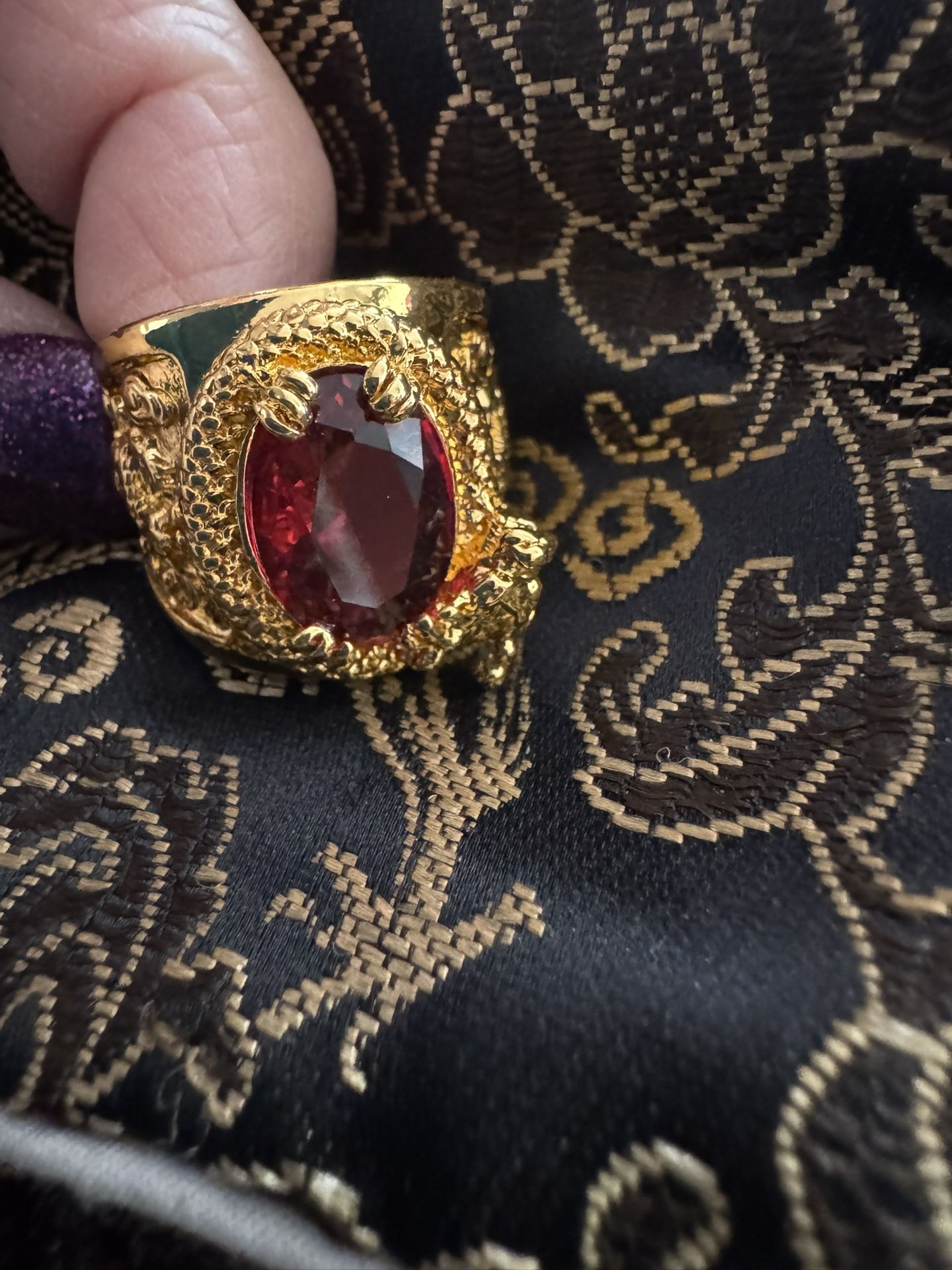 Brand New Men's SZ 10 Chunky Large Golden Dragon Faux Red Stone Asian Ring 