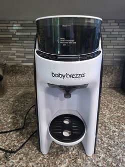 Baby Brezza Formula Advanced Pro